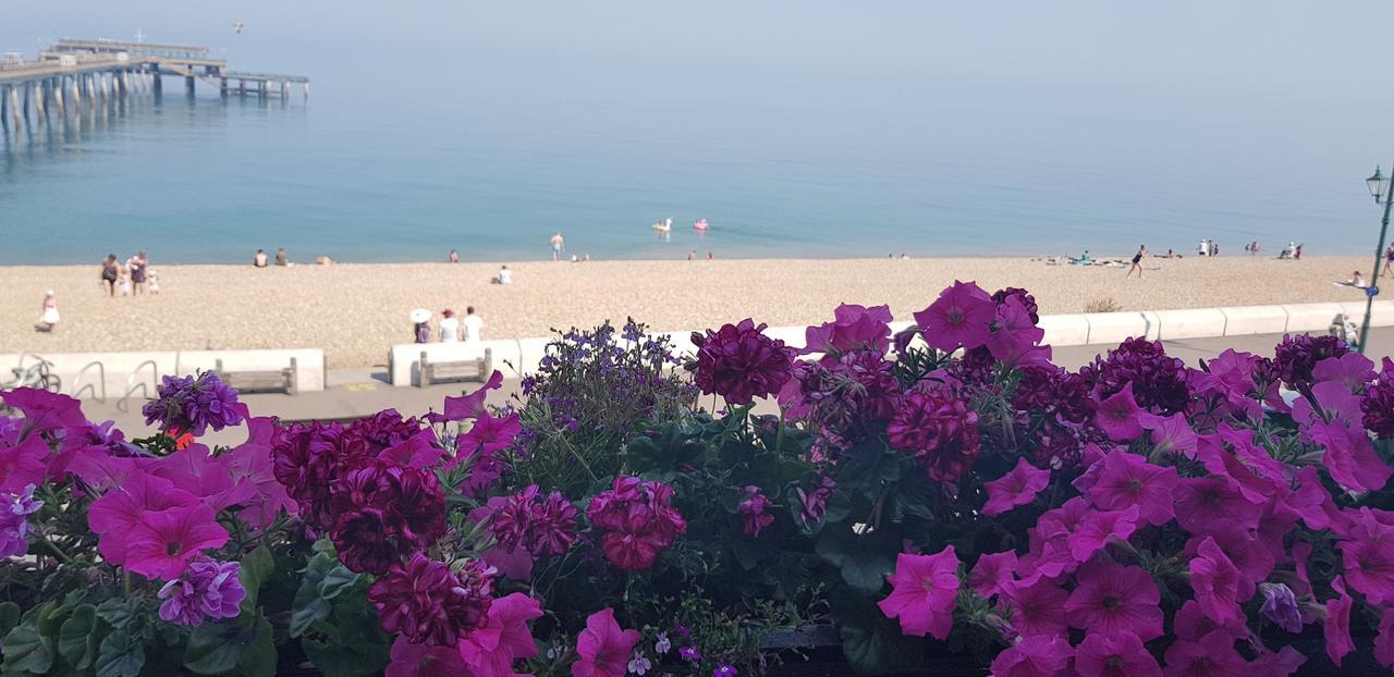 Waterfront Hotel Deal Kültér fotó